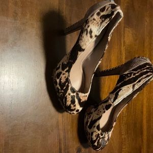 Authentic. Worn once! Vince Camuto heels